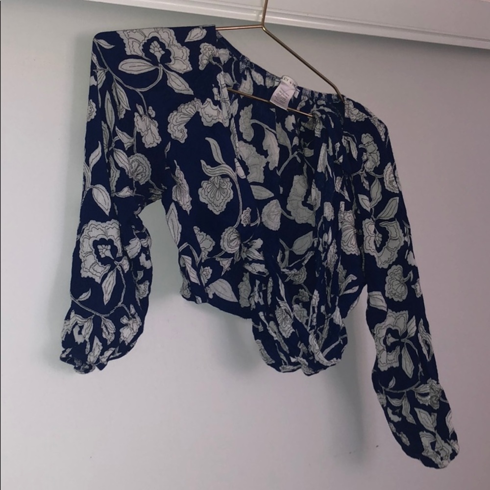 Blue crop top